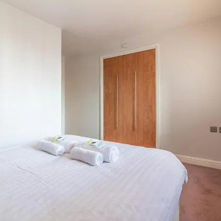 Pass The Keys Modern & Roomy Apt With Great Viewsfree Parking! * Εδιμβούργο