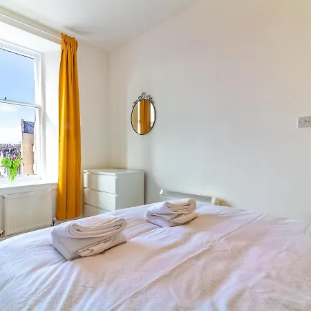 Pass The Keys Stunning & Cosy Flat At The Of The City Centre! *