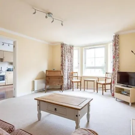 Apartament Dicksonfield - Modern 2 Bed, 2 Bath Close To Centre Edynburg