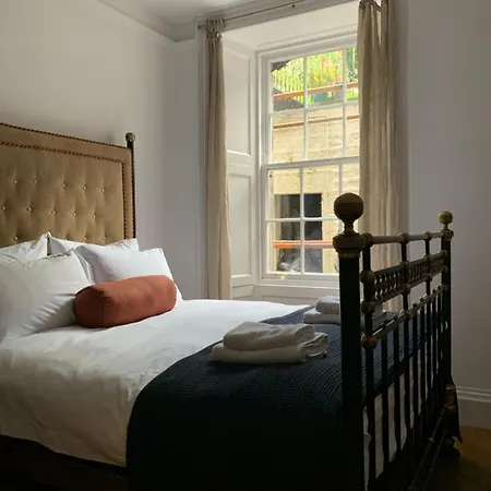 Апартаменты Royal Bolthole *
