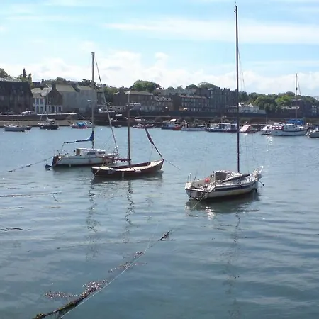 Sunny House With Views To Skyline Holiday home *