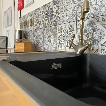 Royal Mile Romance By Heritage Collection Apartman