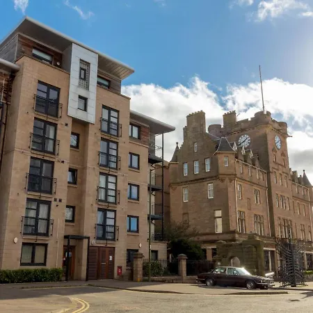 Pass The Keys Modern & Roomy Apt With Great Viewsfree Parking! Διαμέρισμα *