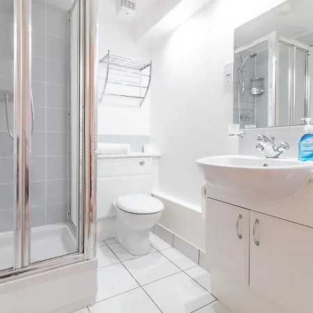 Pass The Keys Modern & Roomy Apt With Great Viewsfree Parking! Διαμέρισμα Εδιμβούργο