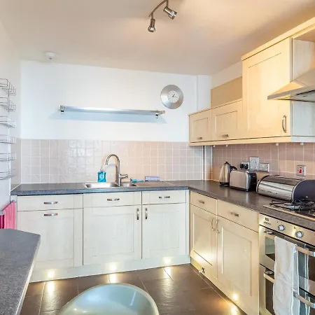 Διαμέρισμα Pass The Keys Modern & Roomy Apt With Great Viewsfree Parking! Εδιμβούργο