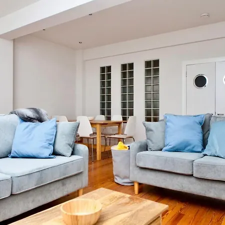 Gorgeous In Vibrant Leith - Sleeps 6 Casa de Férias Edimburgo