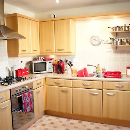 Daire Beautiful 2 Bedroom 2 Bathroom Apt Edinburgh