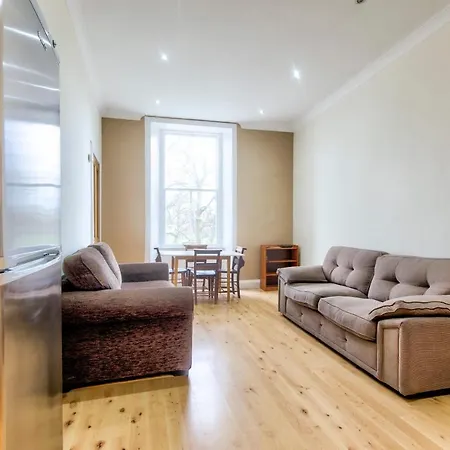 Guestready - By The Meadows Close To City Center Apartment