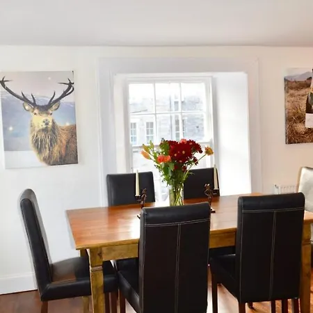 Apartamento Stunning New Town Close To City Centre