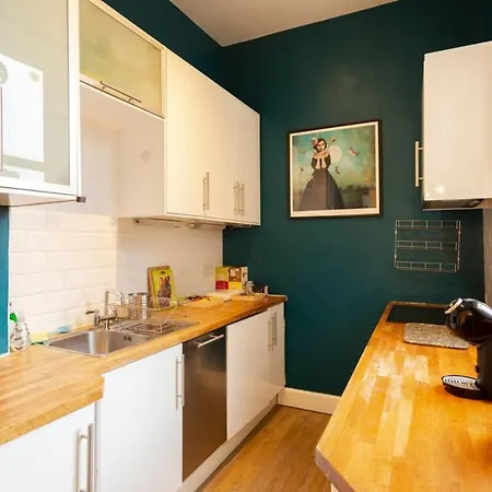 Large & Bright 2bd Flat In * إدنبرة