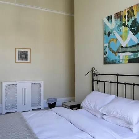דירה Grand New Town 2 Bedroom In אדינבורו