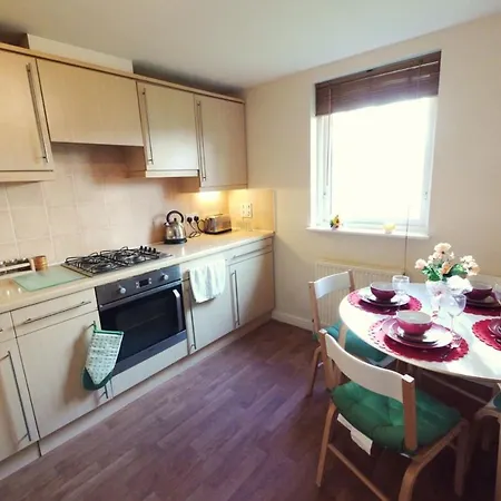 Central Elegant 2 Bed Appartement