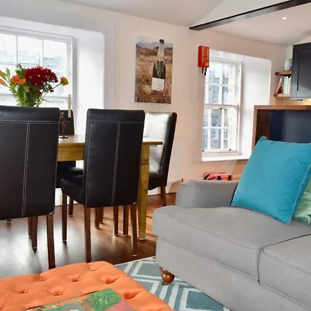Apartamento Stunning New Town Close To City Centre