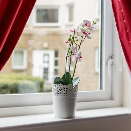 Central Elegant 2 Bed Appartement