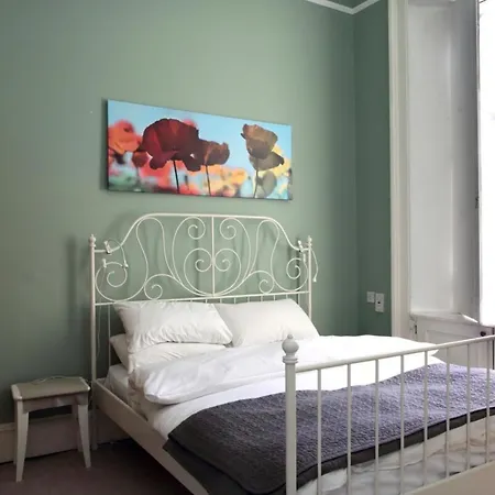 Grand New Town 2 Bedroom In דירה