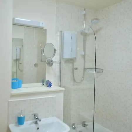 Apartment Gorgeous 2 Bedroom In Converted Church Edinburgh