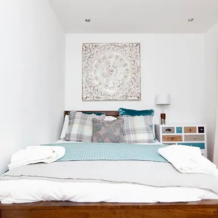Gorgeous In Vibrant Leith - Sleeps 6 Casa de Férias Edimburgo
