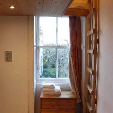 Traditional Oer The Meadows