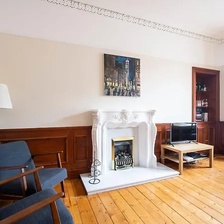Guestready - Revamped 2br Flat In Newington Near Uni Of * إدنبرة
