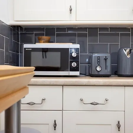 Joivy Elegant New Town Flat Near Princes Street * Edimburgo