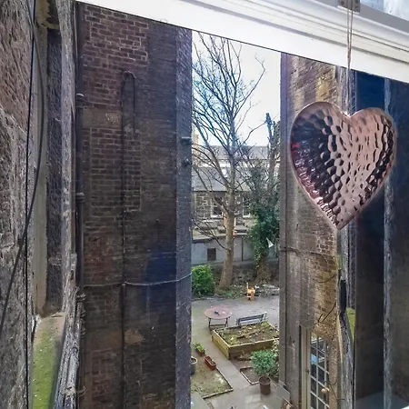 Glorious Pet Friendly Escape To A Victorian Haven By The Sea Διαμέρισμα
