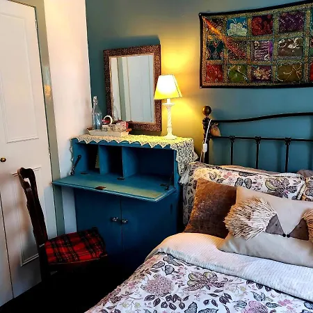 Couette-café Edinburgh's Dean Village River View Retreat *