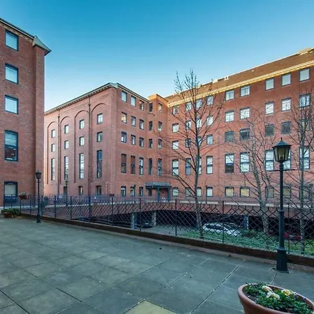 The Maltings, Luxury, Contemporary Flat Daire *