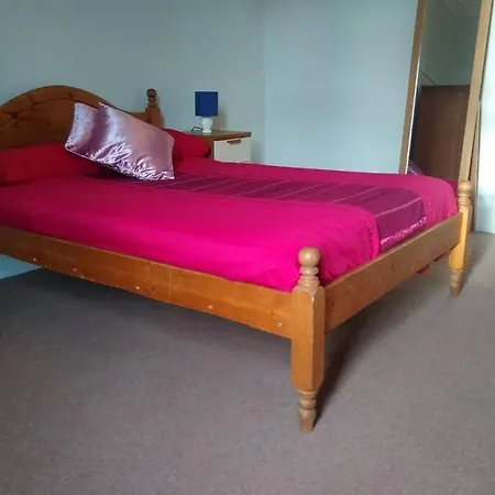Lauriston Skylight Very Large Apartment Edinburgh