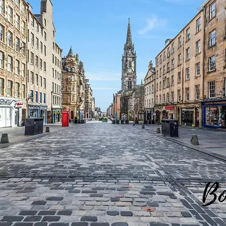 Spacious Royal Mile 4br-2,5ba - Free Parking By Bonjour Residences *