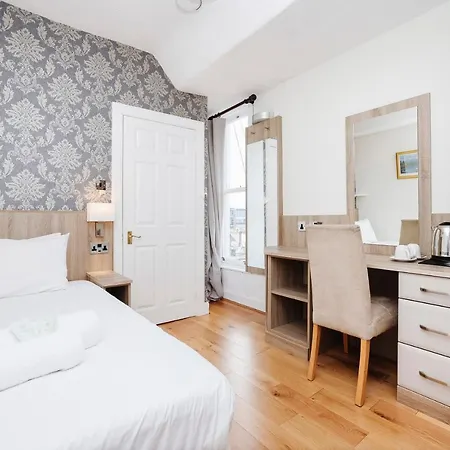 Affittacamere Castle Street 3*