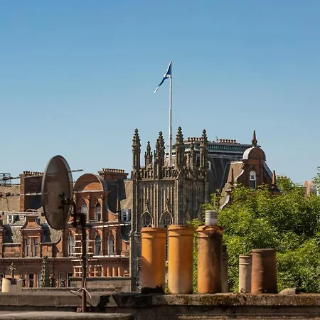 The Rooftop Terrace * Edinburgh