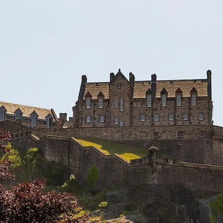 The Rooftop Terrace * Edinburgh