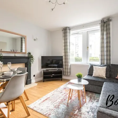 Stylish 2br-1ba Near Leith Walk - Free Parking By Bonjour Residences Edimburgo