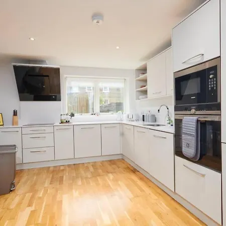 度假居 Stunning Townhouse // Sleeps 8 *