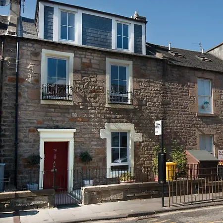 7 Bedroom Townhouse Hébergement de vacances *