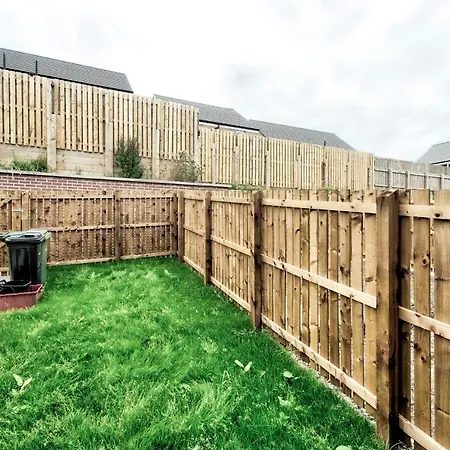 Guestready - Serene 2br W Yard & Parking - Sleeps Up To 6 Casa vacanze Edimburgo