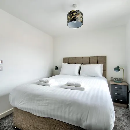 Guestready - Serene 2br W Yard & Parking - Sleeps Up To 6 * Edimburgo