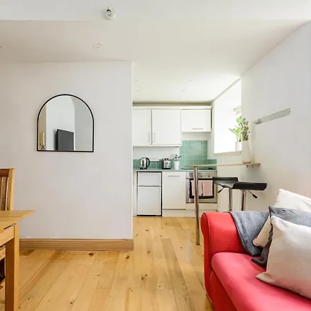 The Cockburn Courtyard By Calton Living Lejlighed *