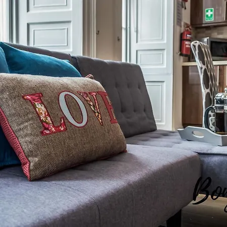 Appartement Royal Mile 4br-3ba - Views & Free Parking By Bonjour Residences