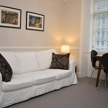 Daire 2br In Heart Of Old Town. Castle View + Royal Mile Edinburgh