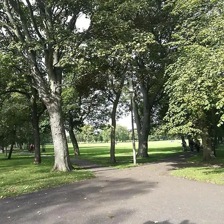 Fringe Base With Garden Near The Meadows Lejlighed Edinburgh
