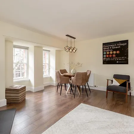 Guestready - Elegant 2br Period Flat In Oldtown *