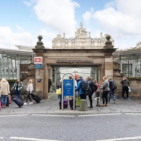 Apartamento Joivy Sophisticated Near Castle