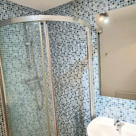 Lovely 3 Bedroom Apartment - Free Parking Appartement Édimbourg