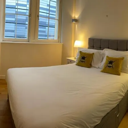Aparthotel Quartermile Serviced Edimburgo