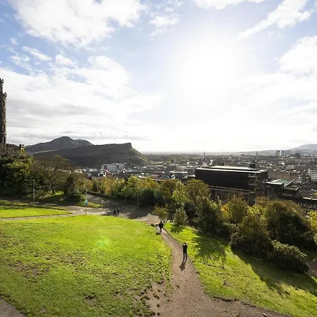Joivy Observatory House & * 爱丁堡