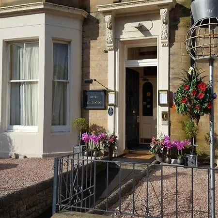 多尼亚同乐会酒店 3* 爱丁堡