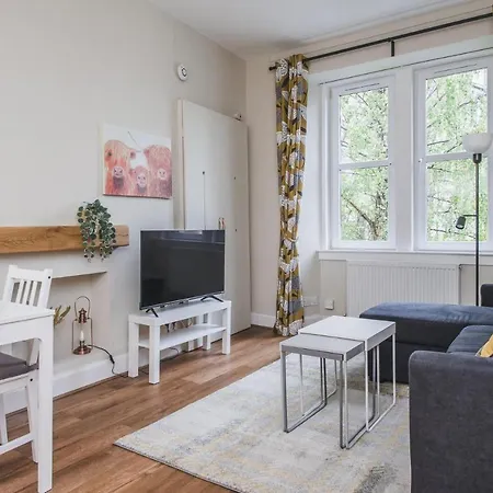 New Sleek 1bd Centre *