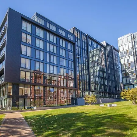 Appartamento Quartermile Meadows View 2 Bedroom - With Free Parking *