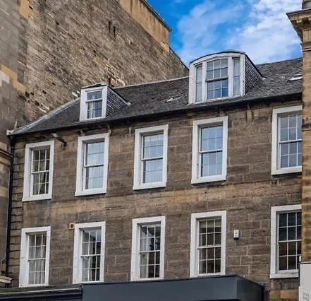 Righ - Luxurious Centre Three Bedroom Edinburgh